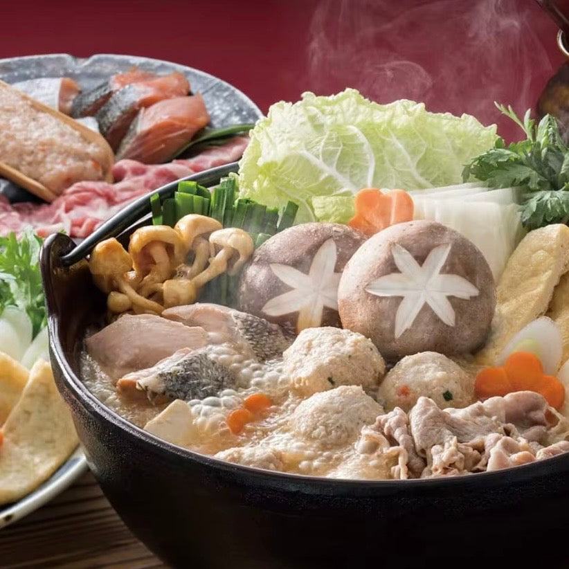 Japanese Style Cast Iron Shabu Shabu Hot Pot Sukiyaki Nabe Pot with Wooden